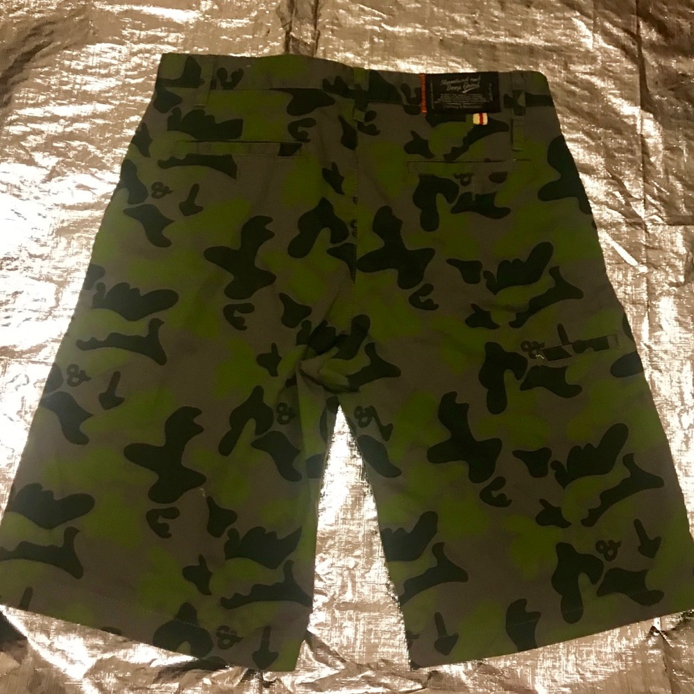 Standard & grind size 34 army pants